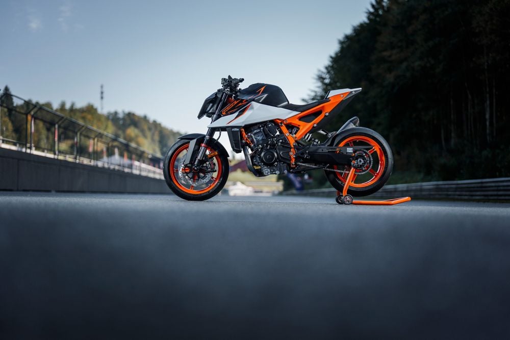KTM 990 Duke, 2025